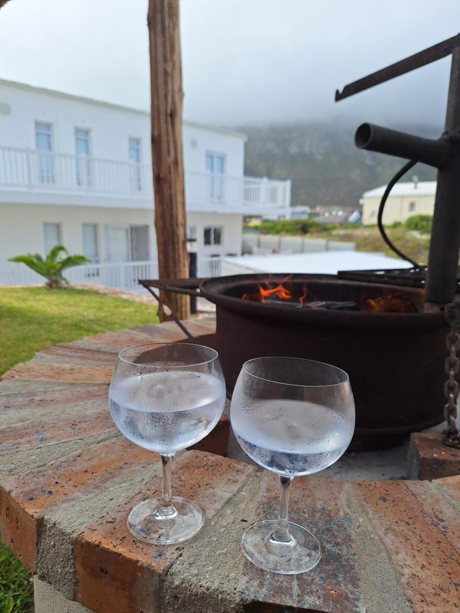 Nivenia Beach House Bettyʼs Bay Eksteriør bilde