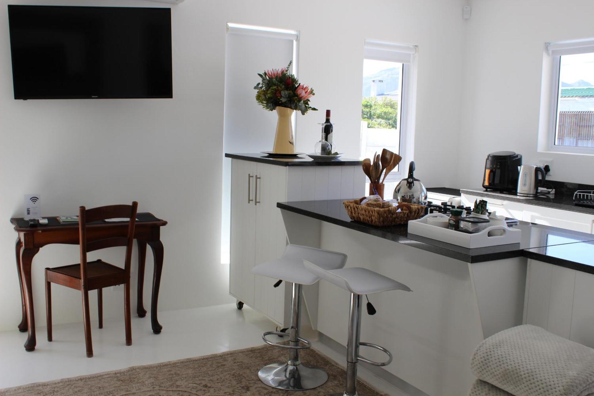 Nivenia Beach House Bettyʼs Bay Eksteriør bilde